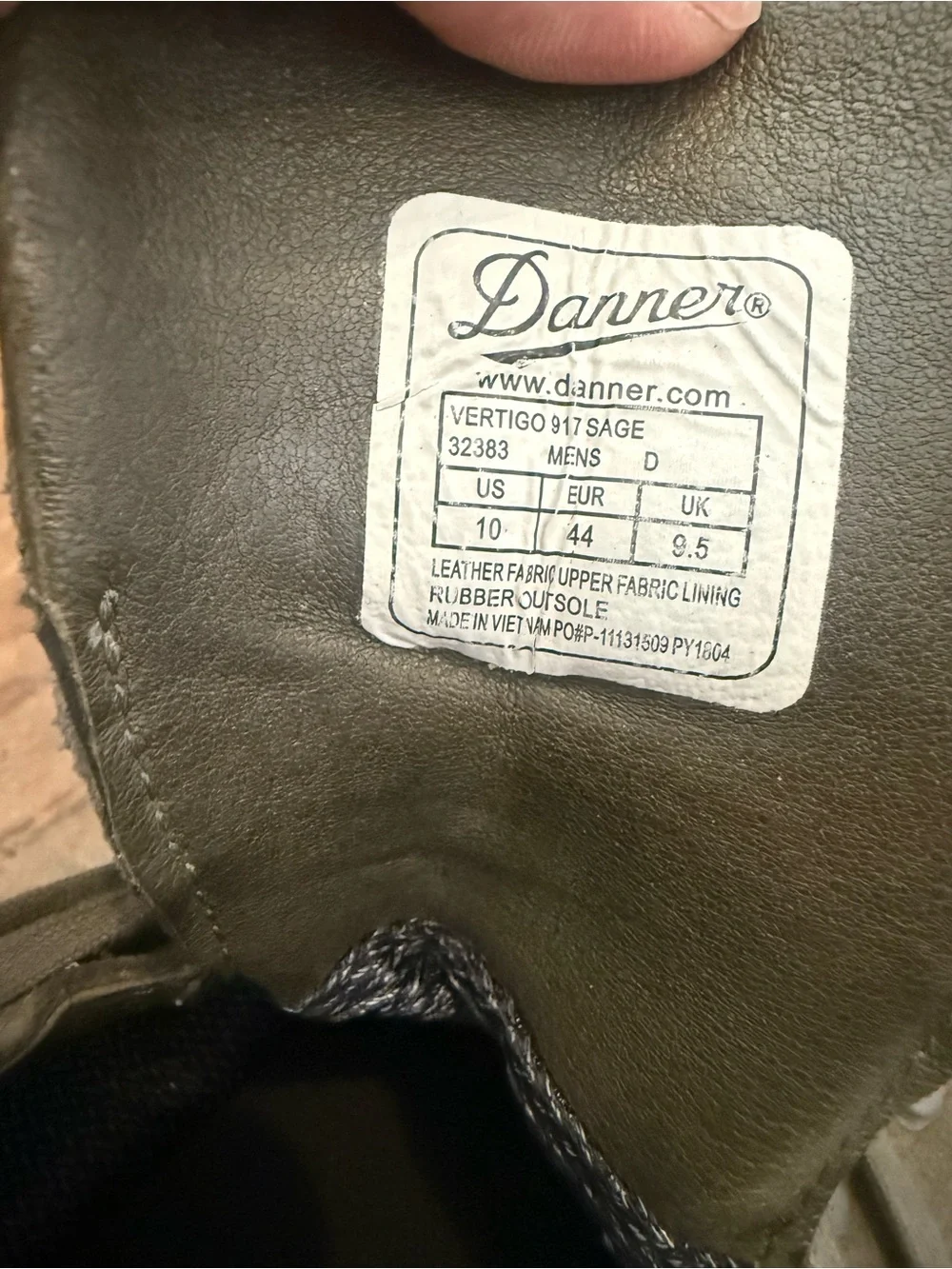 Danner Men’s Suede Hiking Boots — Olive